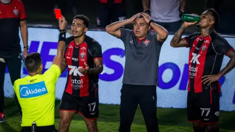 CBF libera os áudios do VAR sobre Vitória x Palmeiras