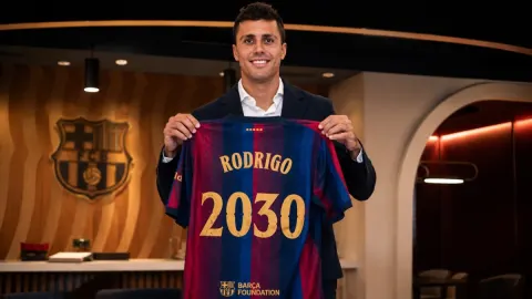 Barcelona oficializa contratação de Rodri até 2030 após saída do City