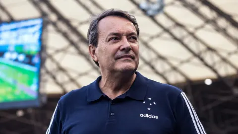 Cruzeiro encaminha chegada de Paulinho, mas cargo segue indefinido