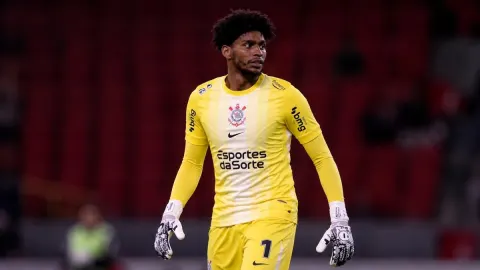 Ex-goleiro questiona Hugo Souza na Seleção e cita goleiro do Cruzeiro