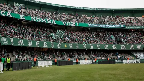 STJ restabelece condenação do Coritiba em caso de Atletiba