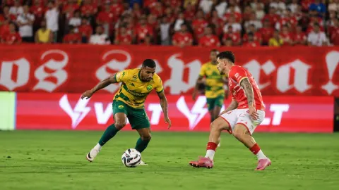 Vila Nova para no Cuiabá e deixa liderança escapar no OBA