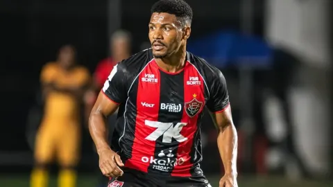 Vitória revela próximo passo de Fabiano após cirurgia no joelho