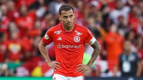 Inter prepara alternativa tática para superar baixa de Alan Patrick