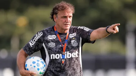 Cuca testa ataque do Santos com Neymar, Coutinho e Gabigol