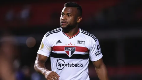 Volante revela bastidor que ainda incomoda após saída do São Paulo