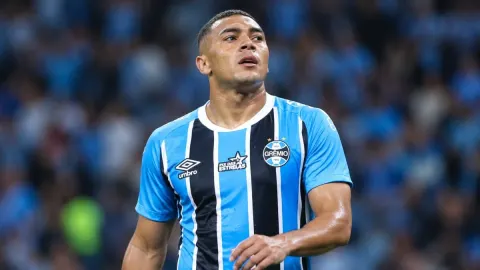Atlético-MG tem interesse na contratação de Carlos Vinícius