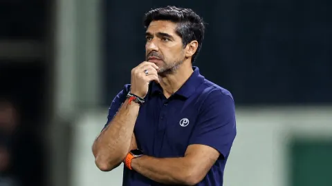 Abel Ferreira faz alerta importante que pode testar o Palmeiras