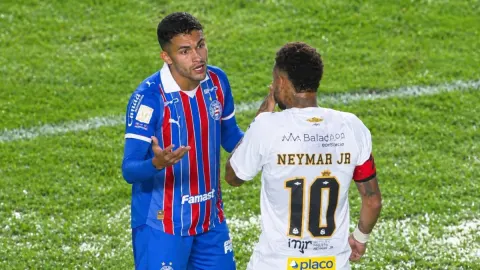 Leitura labial expõe bastidores da discussão entre Neymar e Nestor