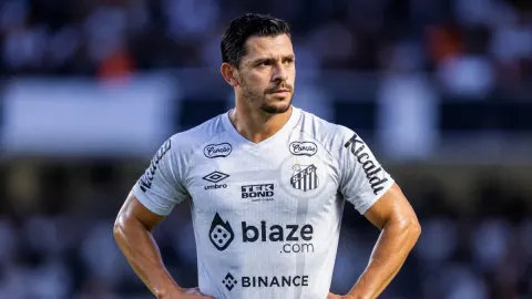 Giuliano conta bastidor decisivo sobre sua saída do Santos