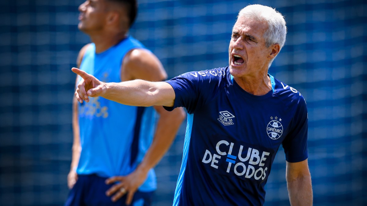 Grêmio prepara mudanças estratégicas para decisão na Sul-Americana