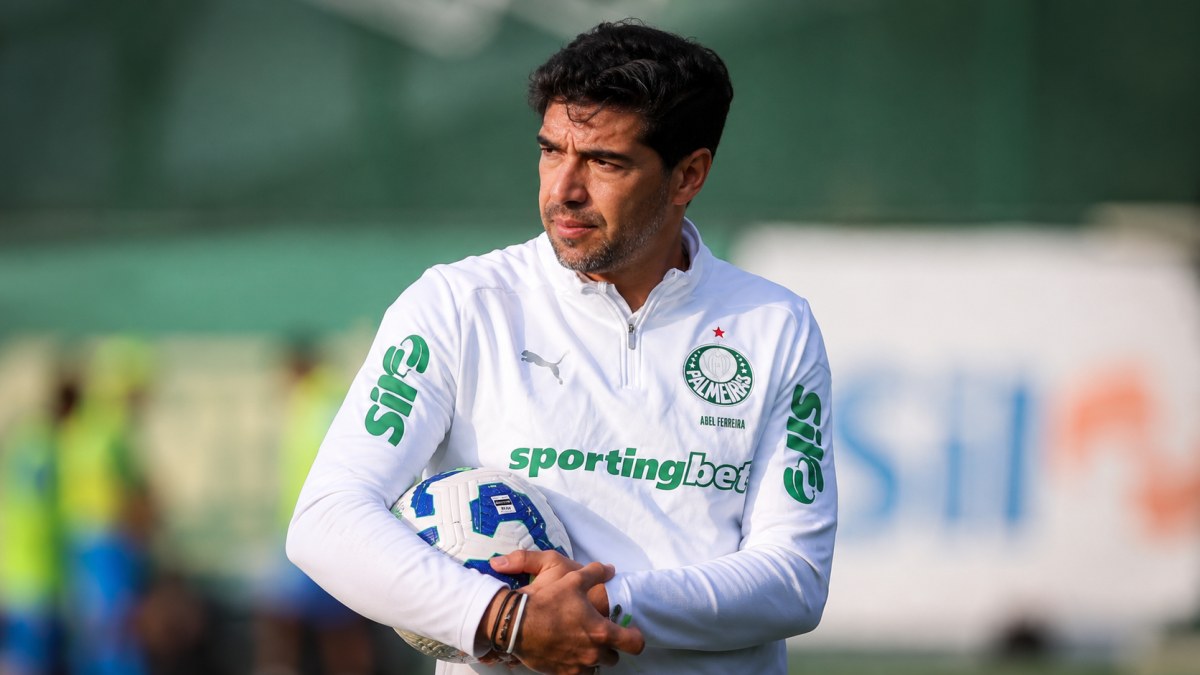 Problema no tornozelo: o desfalque inesperado que preocupa o Palmeiras
