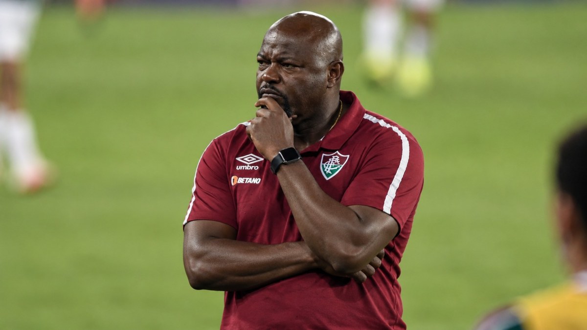 Marcão aposta em Thiago Silva e nova identidade do Fluminense