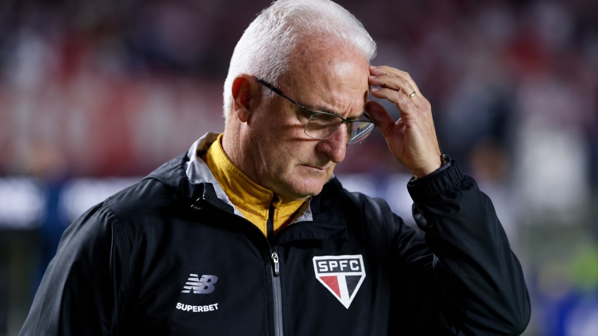 Dorival vê nervosismo como fator para queda do São Paulo