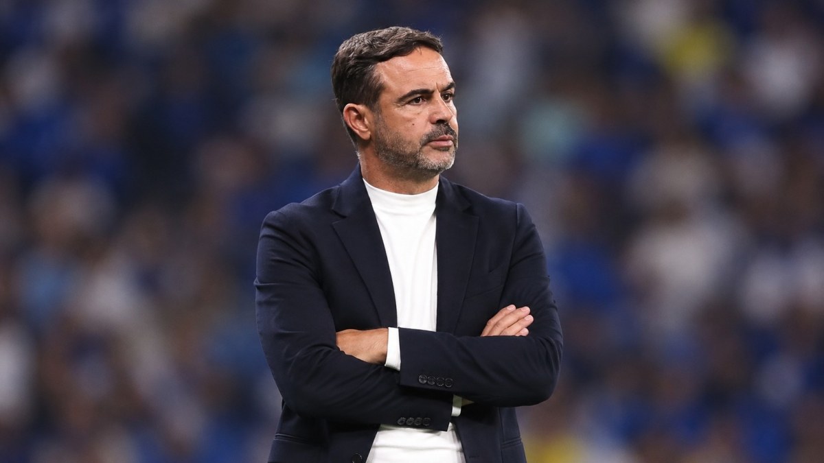Artur Jorge tenta superar retrospecto incômodo contra o Atlético