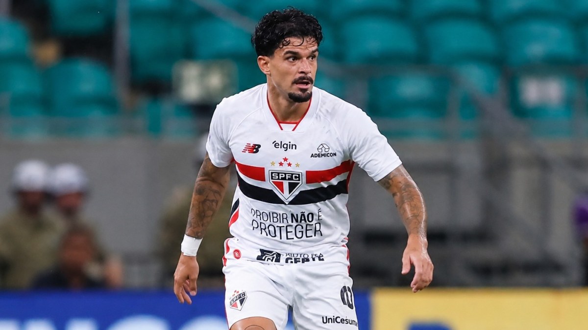 Dorival aponta motivo decisivo para usar Cauly contra o Bahia