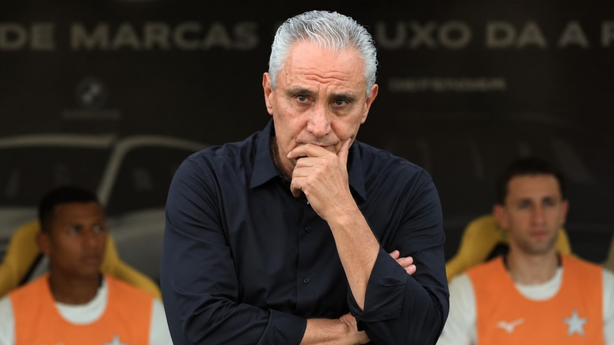 Botafogo decide sobre Tite e derrota expõe urgência por reação