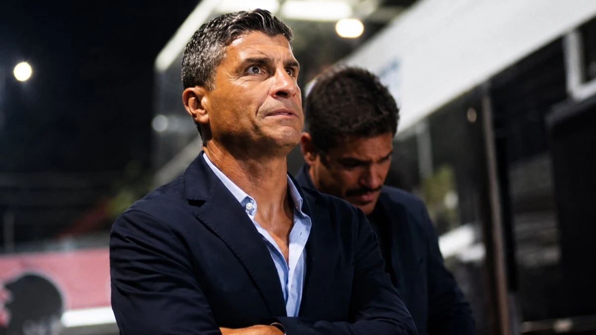 Vasco chega ao segundo turno cercado por dúvidas e pressão